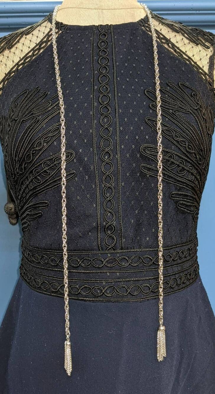 Vintage Silver Color Metal Chain Lariat with Tassels No Closure Stole